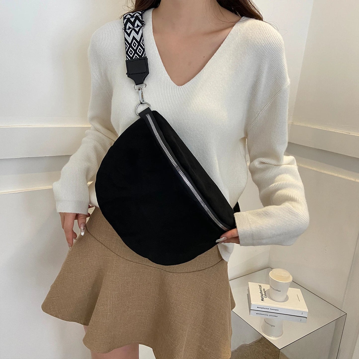 Minimalist Suede Hip Bag – Versatile Crossbody & Fanny Pack for Women