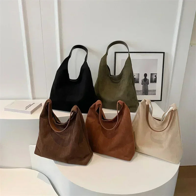 Elegant Women's Shoulder Bag – Spacious, Stylish & Comfortable Handbag for Daily Use
