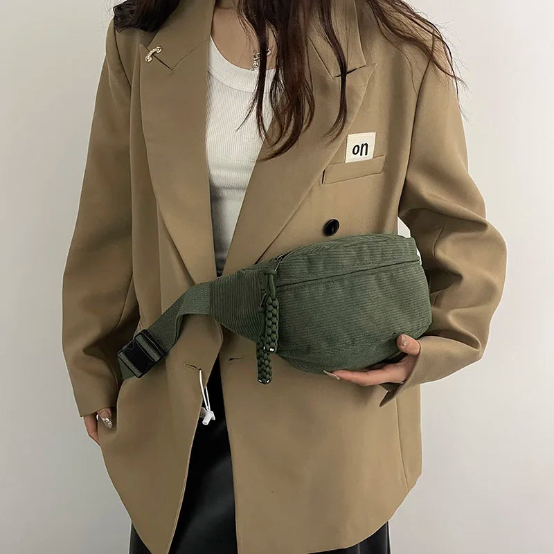 Green Corduroy Crossbody Bag – Stylish, Practical, and Comfortable Everyday Accessory