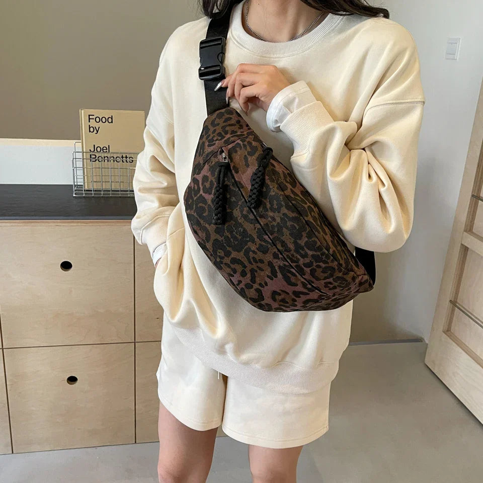 Trendy Leopard Print Crossbody Bag – Stylish & Comfortable Everyday Purse