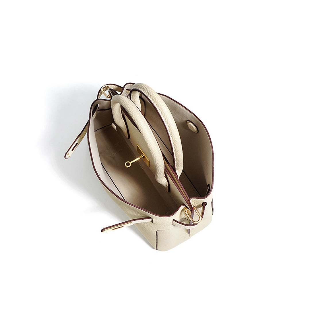 Elegant Vegan Handbag with Gold Lock – Luxury Chic Evening & Work Tote