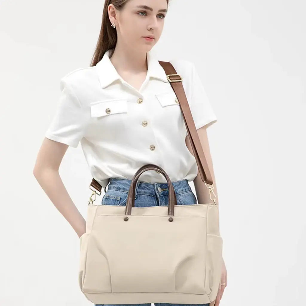 Trendy 15.6-Inch Women's Laptop Bag – Elegant & Practical Design
