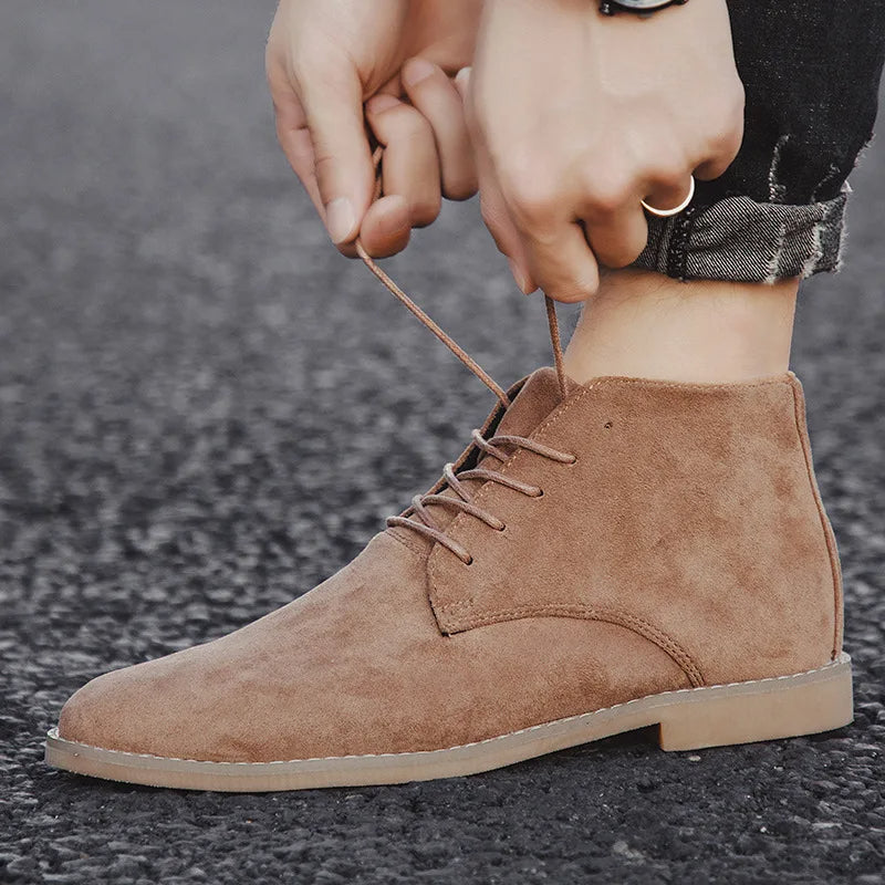 Men's Suede Desert Boots with Laces – Classic Chukka Style for Fall & Winter