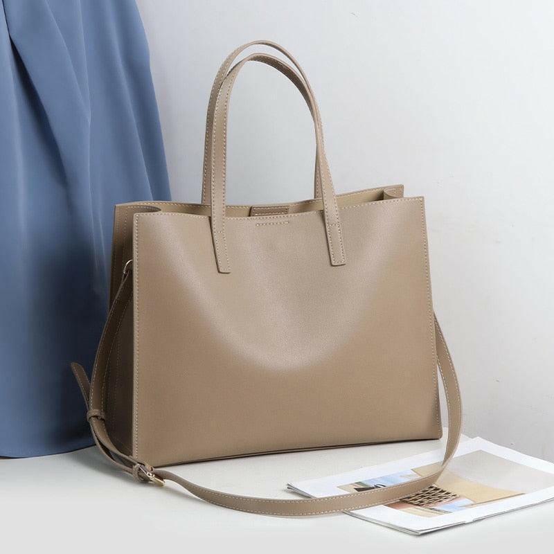 Genuine Leather Tote Bag for Women – Timeless Design, Spacious Interior & Comfortable Shoulder Strap