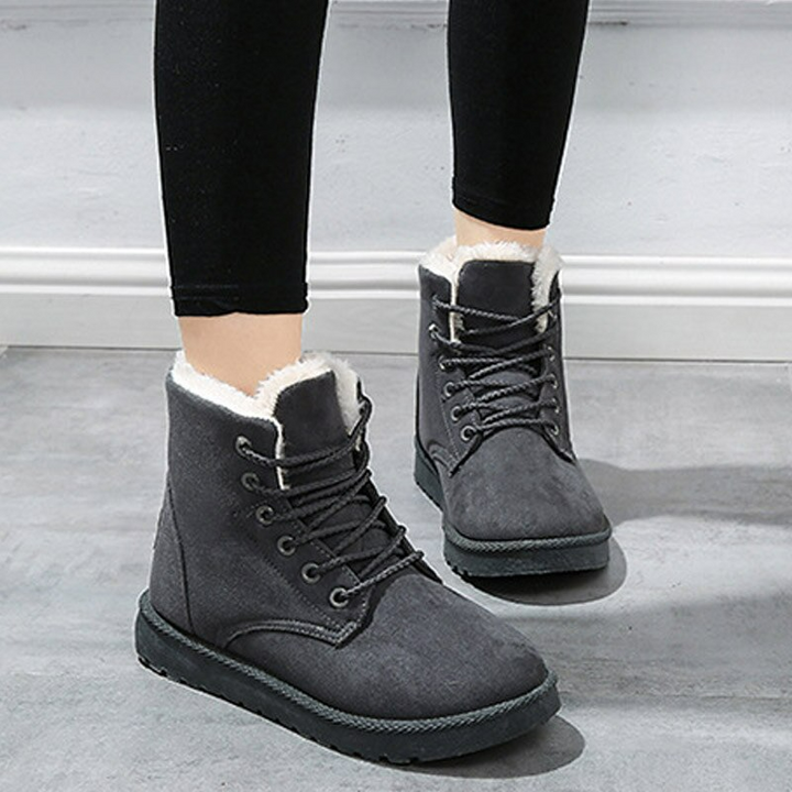 Women’s Fur-Lined Winter Lace-Up Boots | Insulated Snow Boots with Anti-Slip Sole