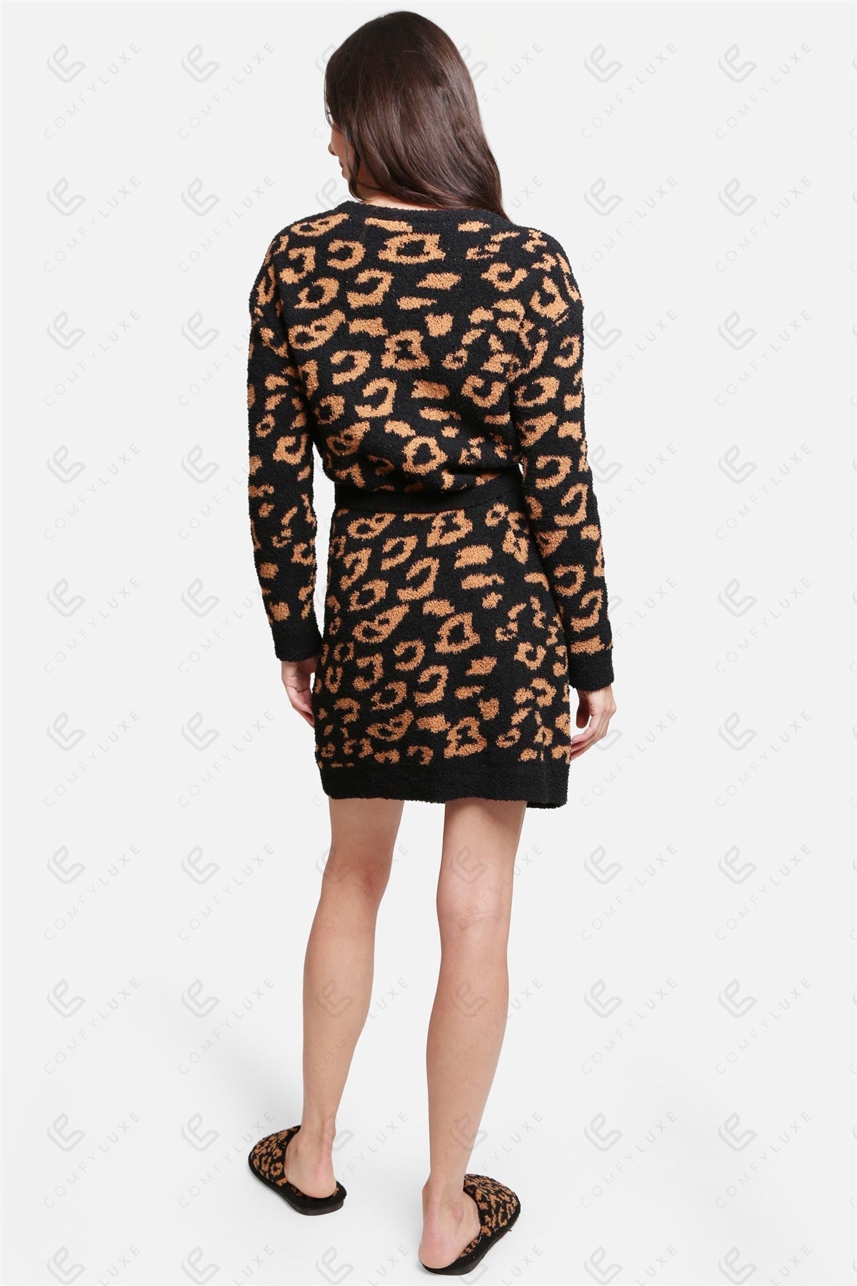 Luxe Leopard Print Microfiber Robe with Pockets & Belt – Ultra-Soft Loungewear for Women