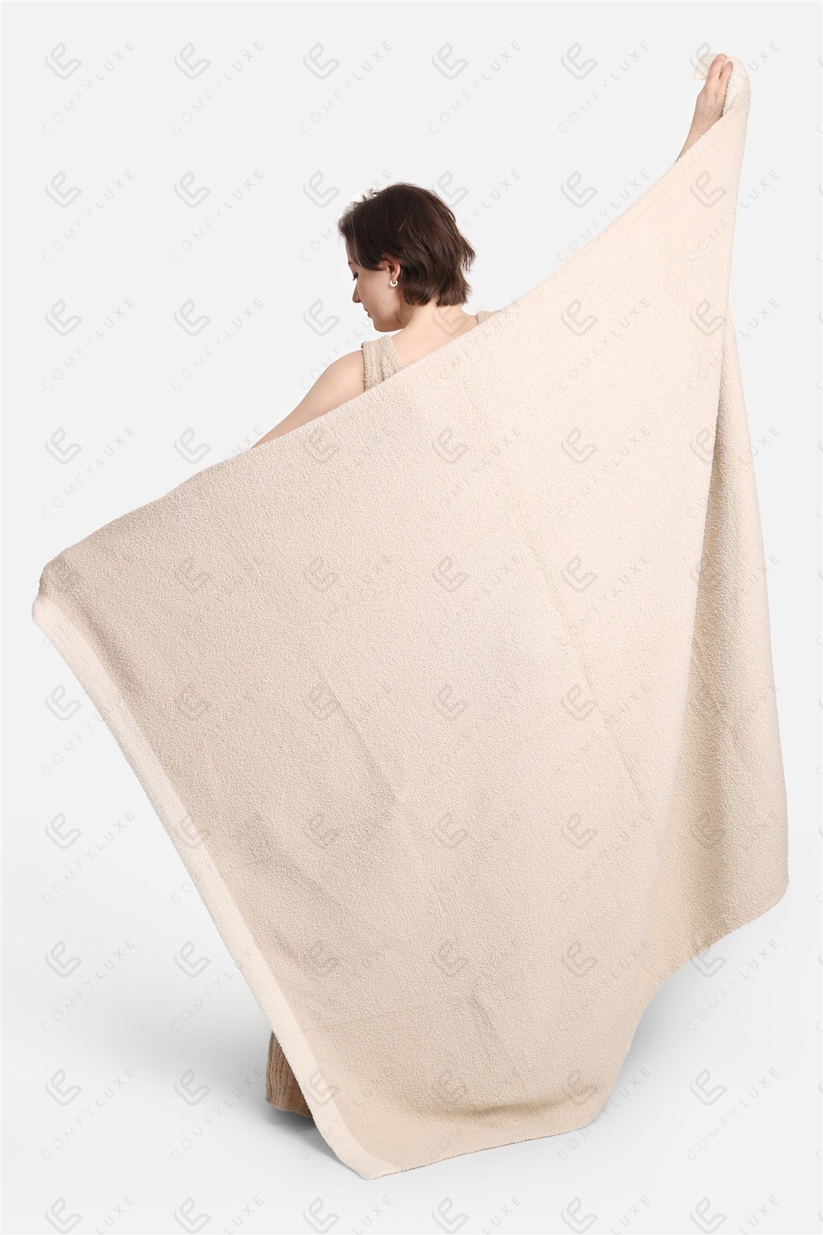 Soft Fleece Throw Blanket Plush Cozy Plaid for Couch, Bed or Living Room Decor
