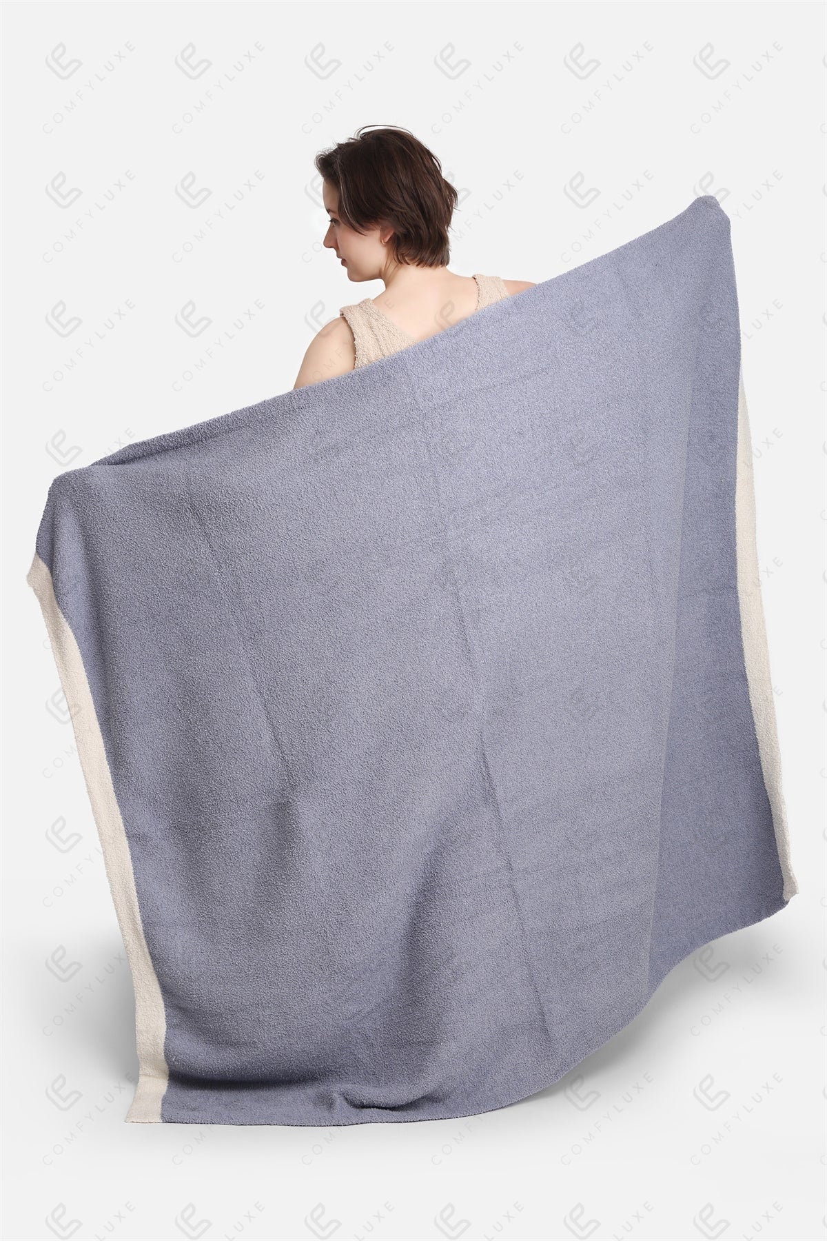 Soft Fleece Throw Blanket Plush Cozy Plaid for Couch, Bed or Living Room Decor