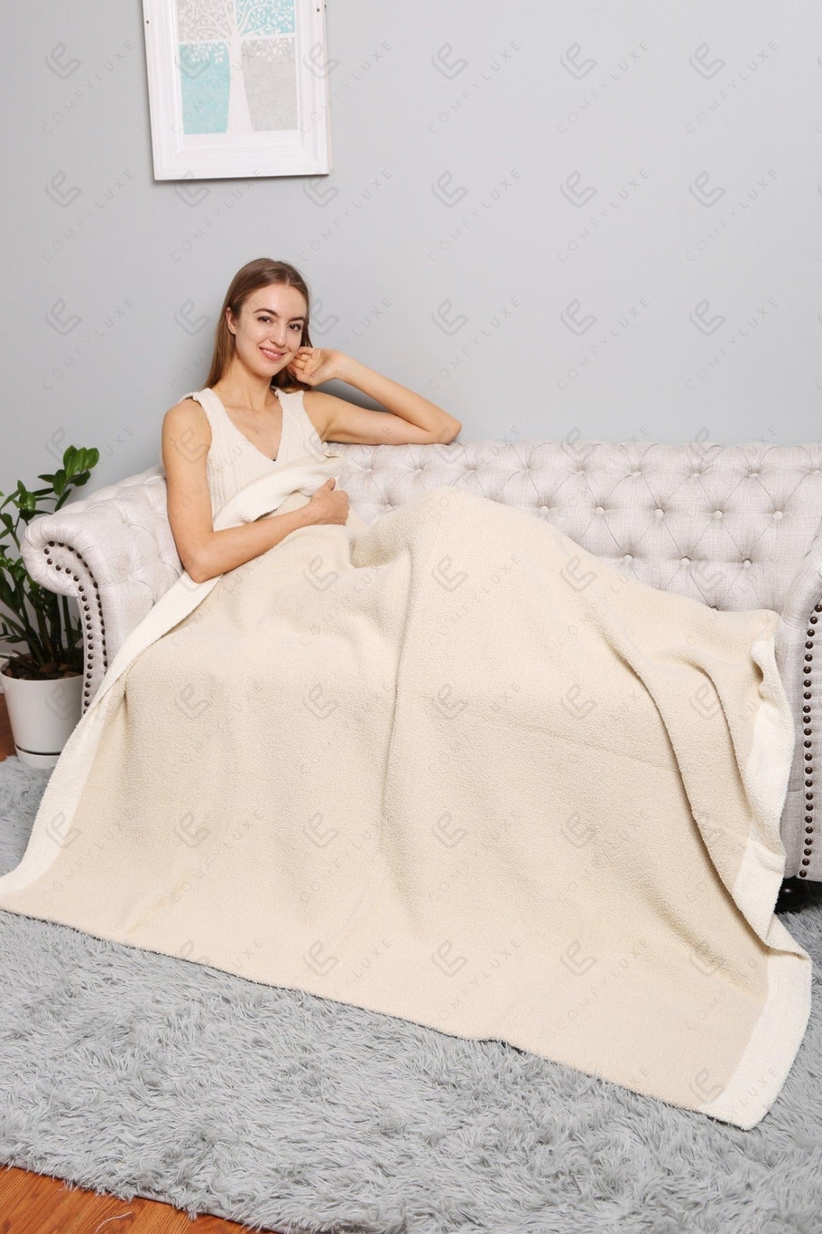 Soft Fleece Throw Blanket Plush Cozy Plaid for Couch, Bed or Living Room Decor