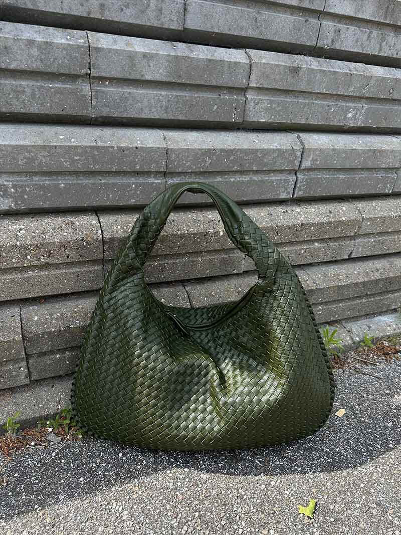 Handwoven Shoulder Bag – Stylish, Versatile & Trendy