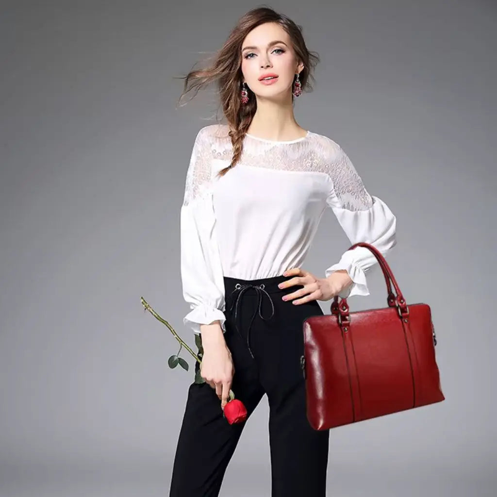 14-Inch Leather Laptop Bag for Women – Elegant, Durable & Water-Resistant