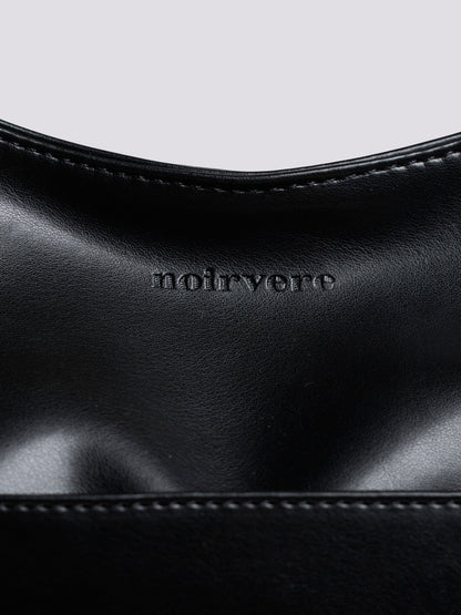 Minimalist Hobo Shoulder Bag – Vegan Leather