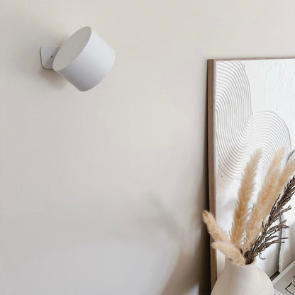 Magnetic LED Wall Lamp – USB Rechargeable, Dimmable, Touch Control, Warm Light – Modern Minimalist Design