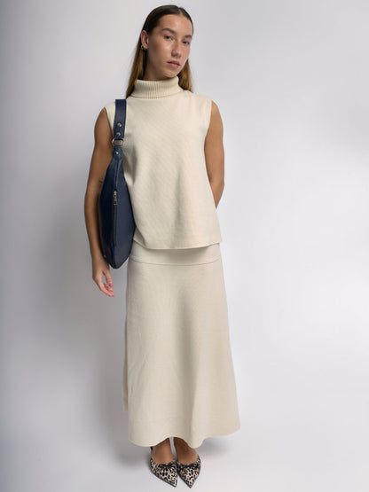 Spacious Shoulder Bag – Vegan Leather