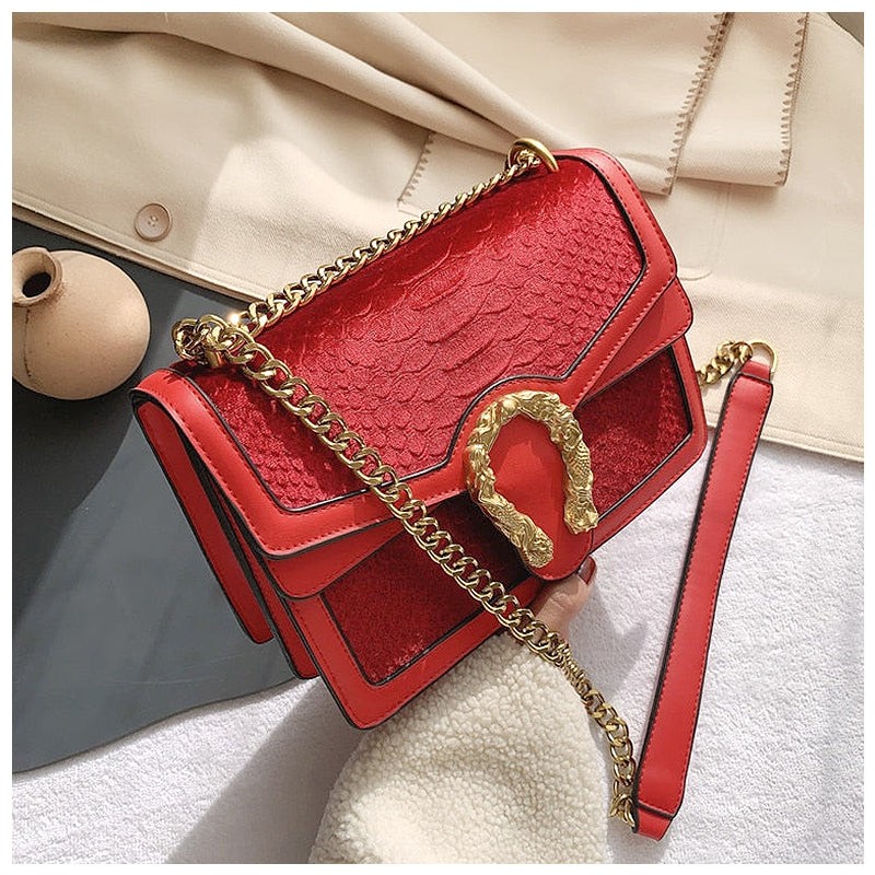 Luxury Crossbody Bag with Gold Dragon Clasp – Vegan Leather
