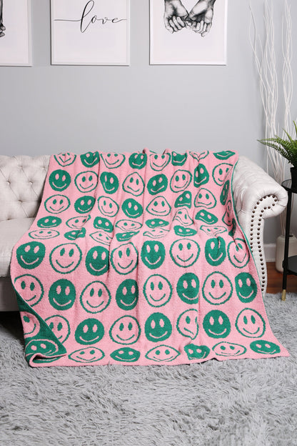 Mini Happy Face Luxe Fleece Throw Blanket – Ultra-Soft Polyester Microfiber, 130×150 cm, Cozy & Stylish Home Décor