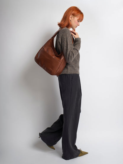 Minimalist Hobo Shoulder Bag – Vegan Leather