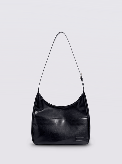 Black Shoulder Bag – Minimalist & Spacious Vegan Leather Design