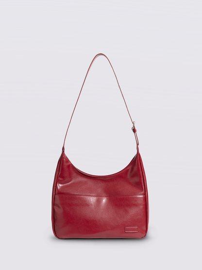 Black Shoulder Bag – Minimalist & Spacious Vegan Leather Design