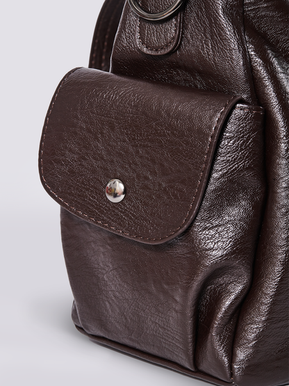 Black Leather Shoulder Bag with Side Pockets – Spacious & Elegant Women’s Leather Handbag