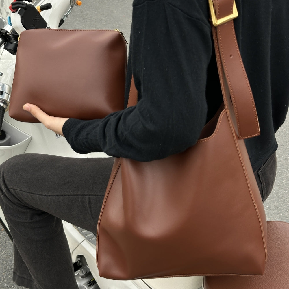 Elegant Shoulder Bag with Detachable Pouch – Spacious & Stylish for Daily Use