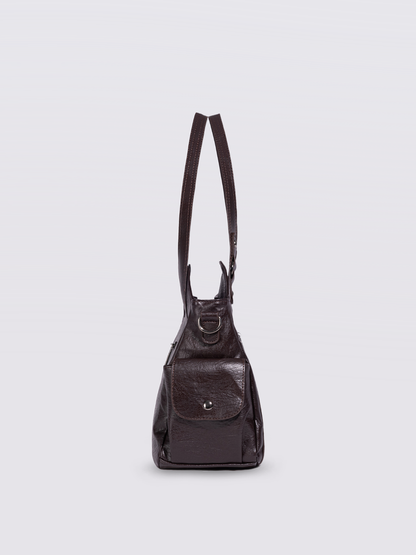 Black Leather Shoulder Bag with Side Pockets – Spacious & Elegant Women’s Leather Handbag
