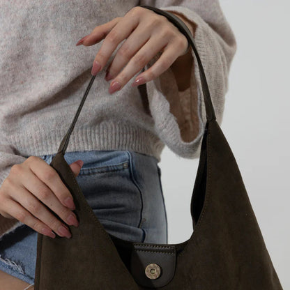 Elegant Women's Shoulder Bag – Spacious, Stylish & Comfortable Handbag for Daily Use