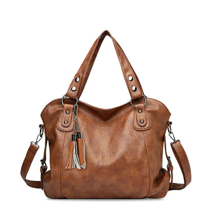 Luxury Women’s Handbag – Spacious Shoulder Bag with Tassels