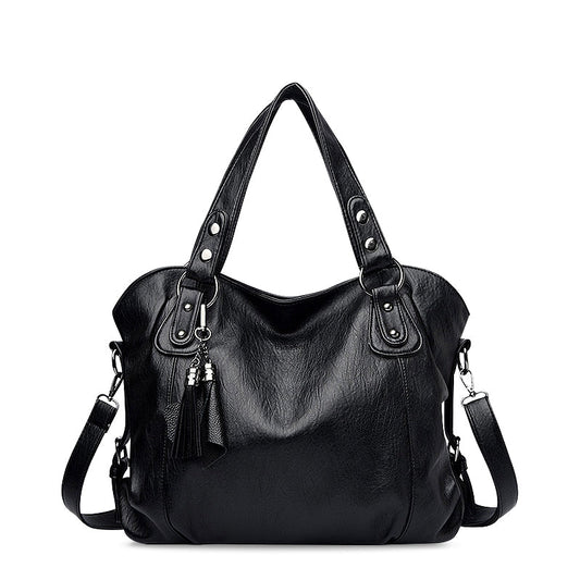 Luxury Women’s Handbag – Spacious Shoulder Bag with Tassels