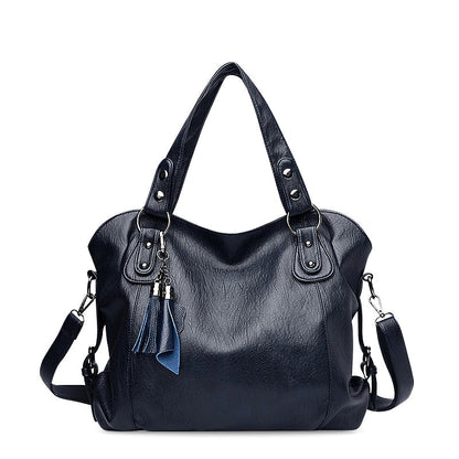 Luxury Women’s Handbag – Spacious Shoulder Bag with Tassels