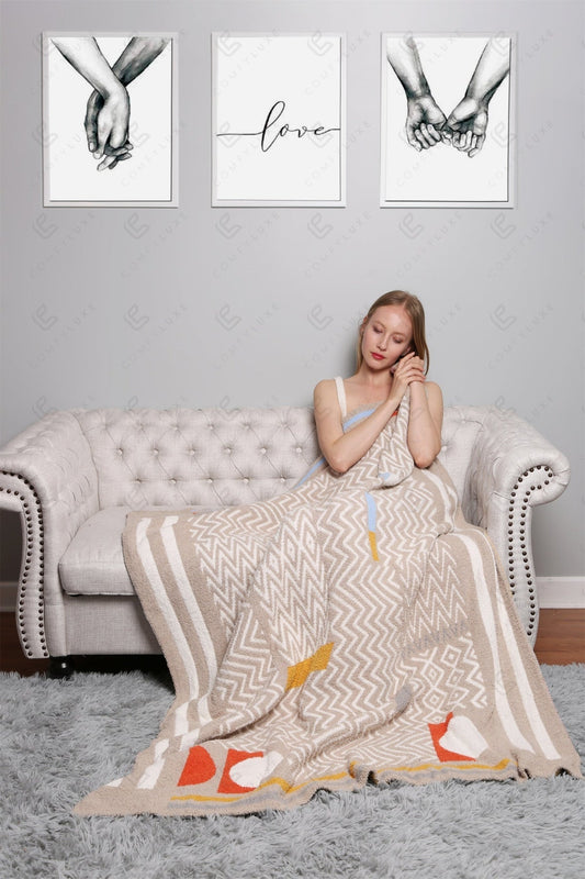 Ultra-Soft Geometric Fleece Throw Blanket 50×60 | 100% Polyester Microfiber, Warm Decorative Couch & Bed Throw