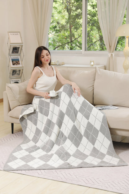 Luxe Argyle Plaid Throw Blanket – Ultra-Soft Microfiber Home Decor Accent (50” x 60”) – Beige, Black, Blue, Gray, Pink/Green, Red