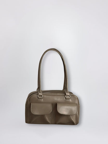 Vegan Leather Black Handbag with Dual Front Pockets – Stylish & Spacious