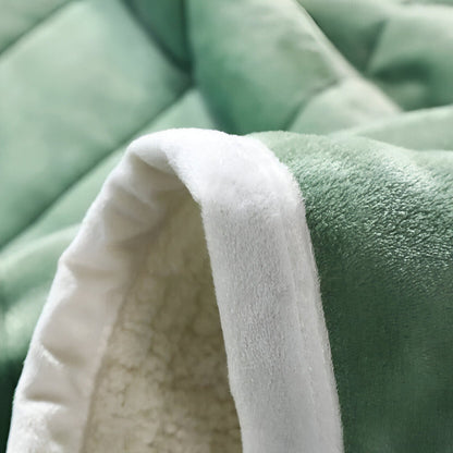 Ultra-Soft Sherpa Fleece Blanket – Cozy Throw for Winter, Sofa, and Bed – Machine Washable, Multiple Sizes