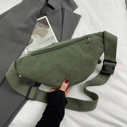 Green Corduroy Crossbody Bag – Stylish, Practical, and Comfortable Everyday Accessory