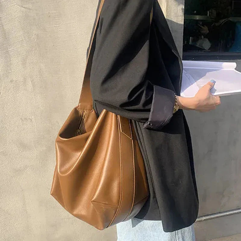 Minimalist Vegan Leather Shoulder Bag – Stylish & Practical Everyday Tote for Women