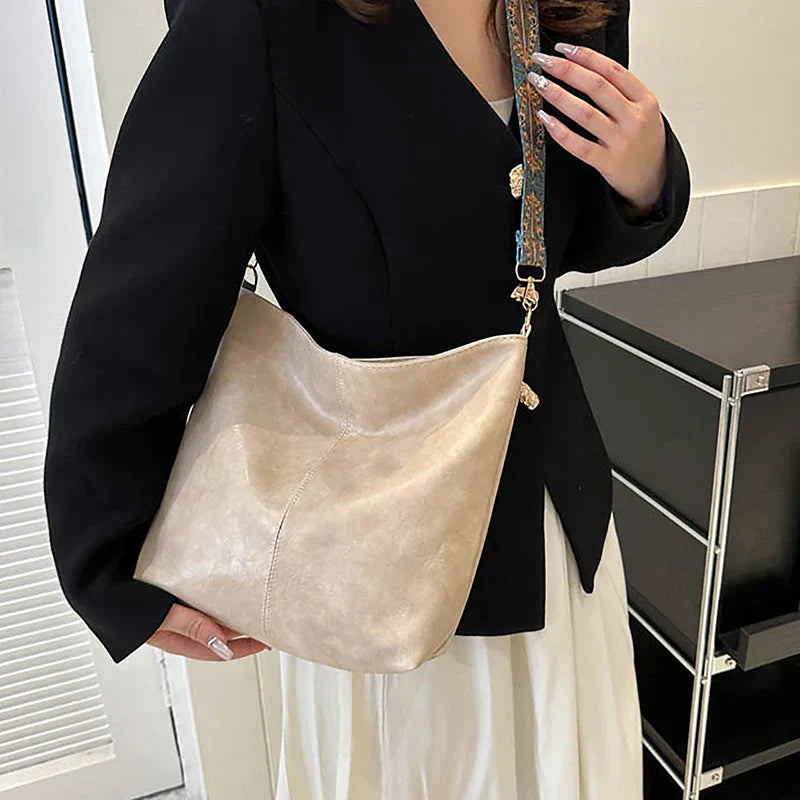 Estelle Luxe Women's Leather Shoulder Bag – Spacious & Stylish Handbag for Daily Use & Travel