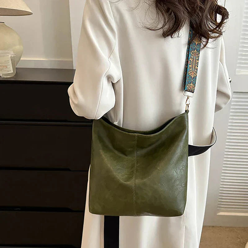 Estelle Luxe Women's Leather Shoulder Bag – Spacious & Stylish Handbag for Daily Use & Travel