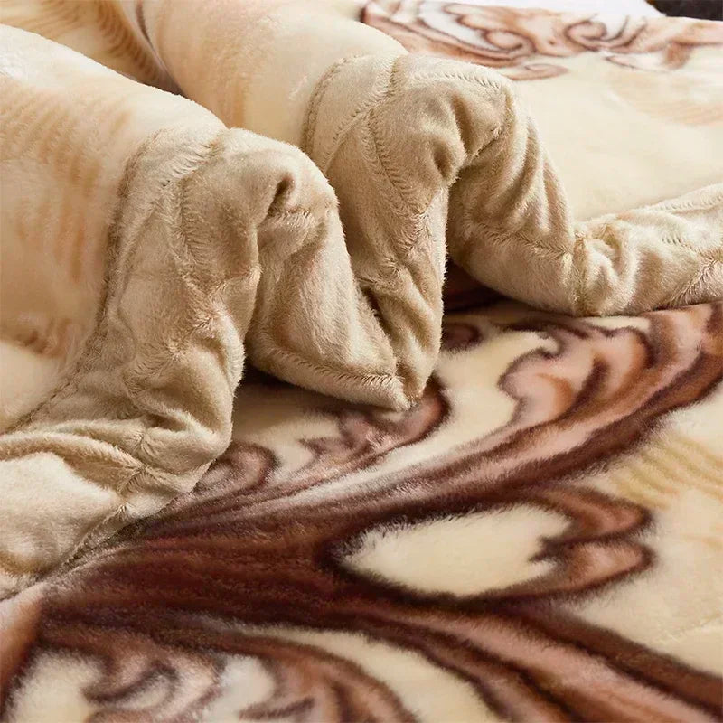Luxury Winter Blanket – Extra Thick Fleece Throw with Classic Timeless Design