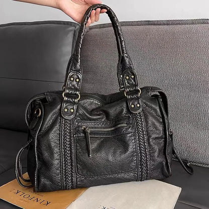 Luxe Black Leather Tote Bag for Women – Timeless Design with Spacious Interior