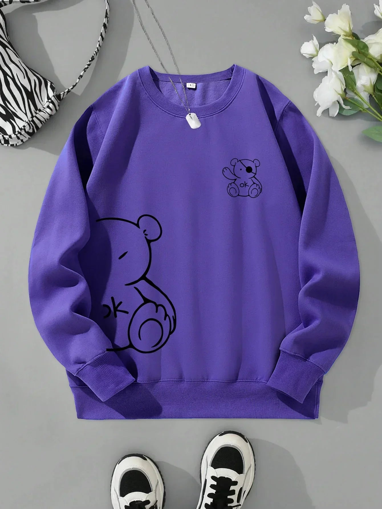 Unisex Cat Sweater – Minimalist Oversized Sweater with Cat Line Print