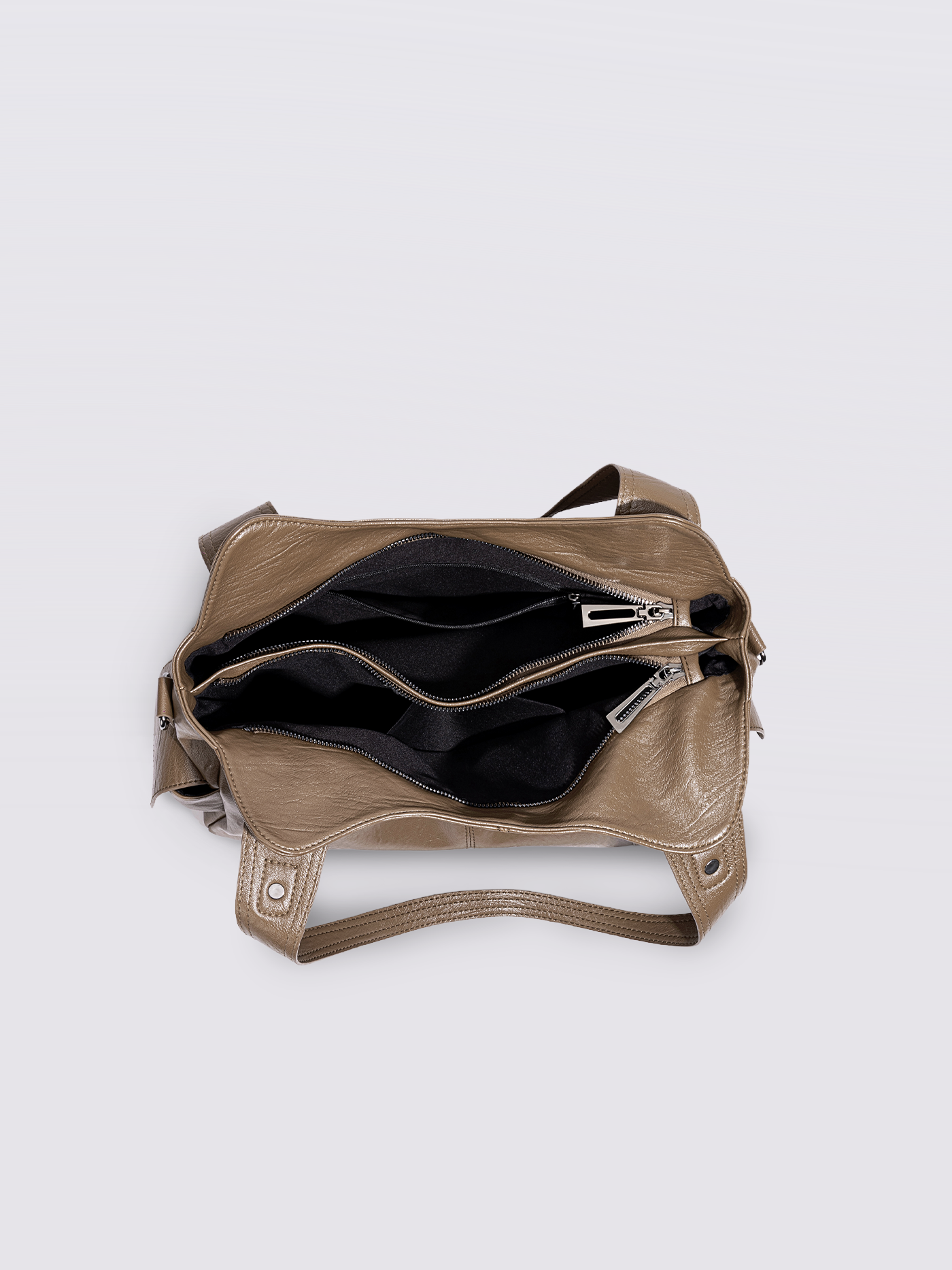 Black Leather Shoulder Bag with Side Pockets – Spacious & Elegant Women’s Leather Handbag