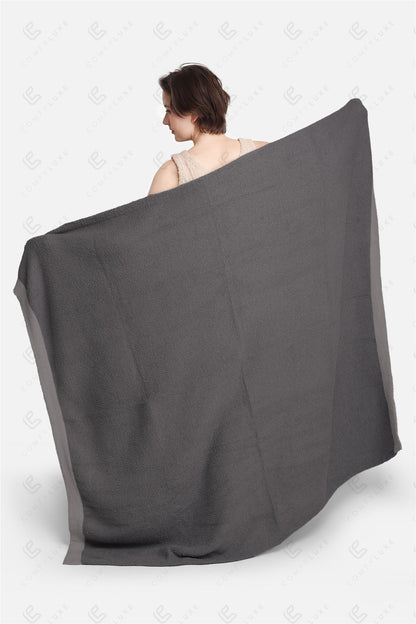 Soft Fleece Throw Blanket Plush Cozy Plaid for Couch, Bed or Living Room Decor