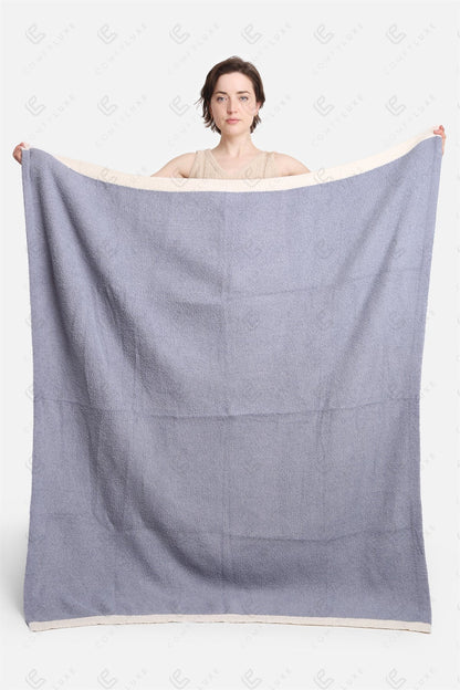 Soft Fleece Throw Blanket Plush Cozy Plaid for Couch, Bed or Living Room Decor