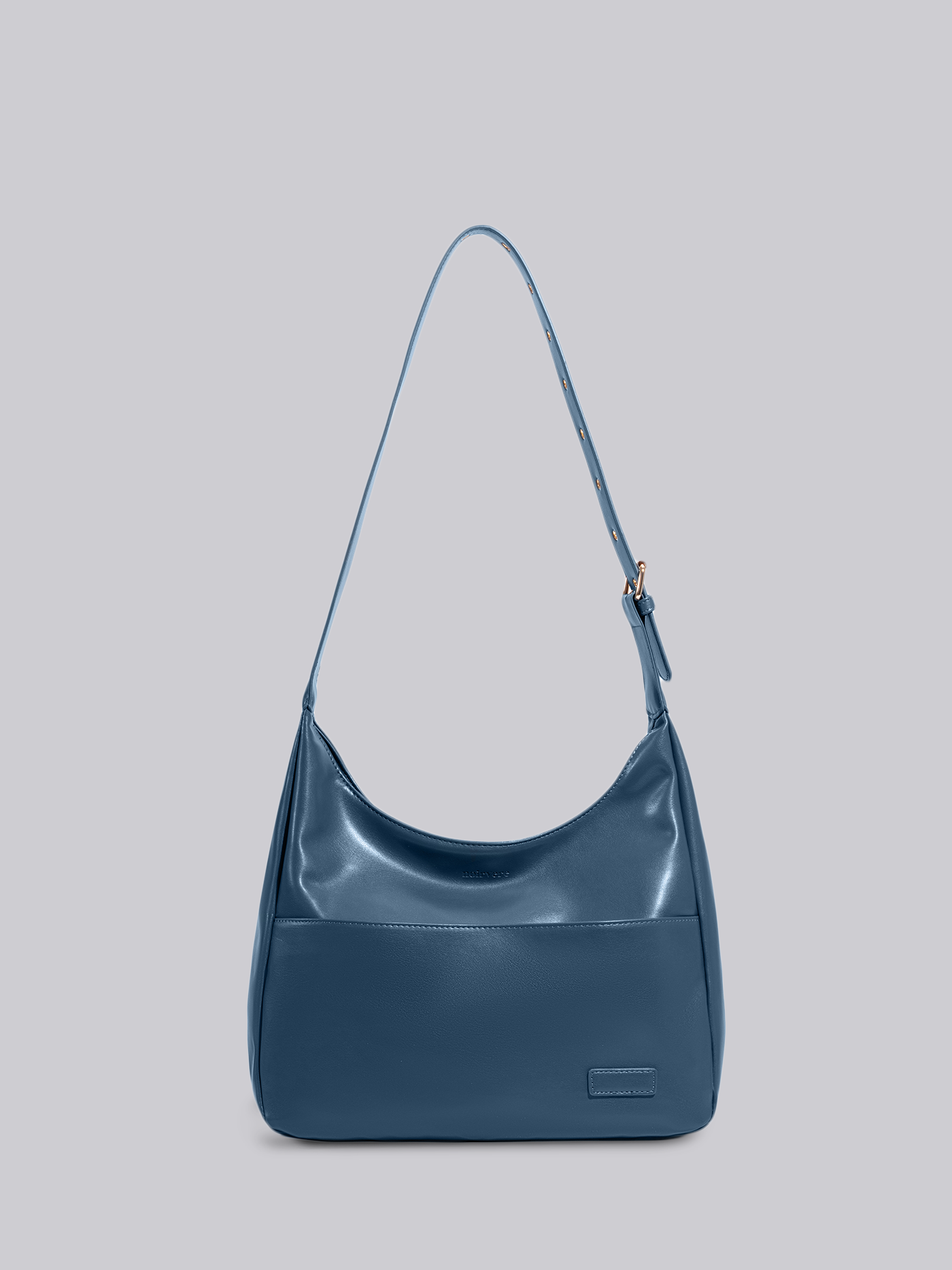 Black Shoulder Bag – Minimalist & Spacious Vegan Leather Design