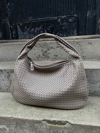 Handwoven Shoulder Bag – Stylish, Versatile & Trendy