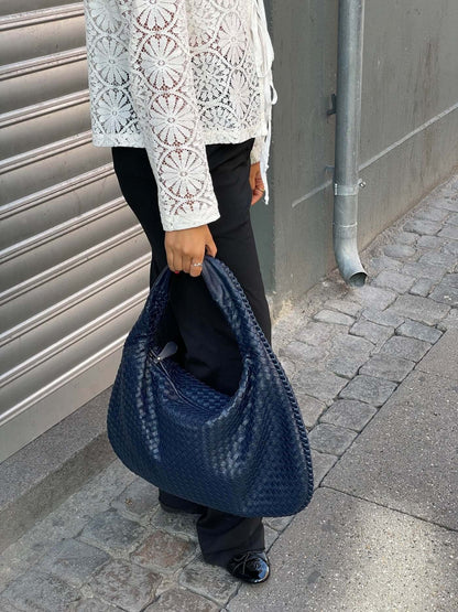 Handwoven Shoulder Bag – Stylish, Versatile & Trendy