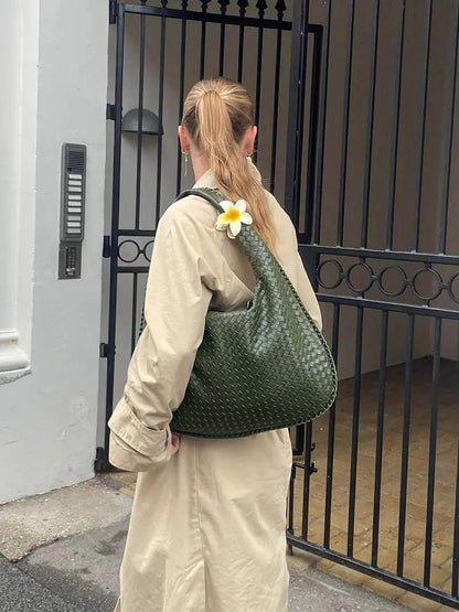 Handwoven Shoulder Bag – Stylish, Versatile & Trendy