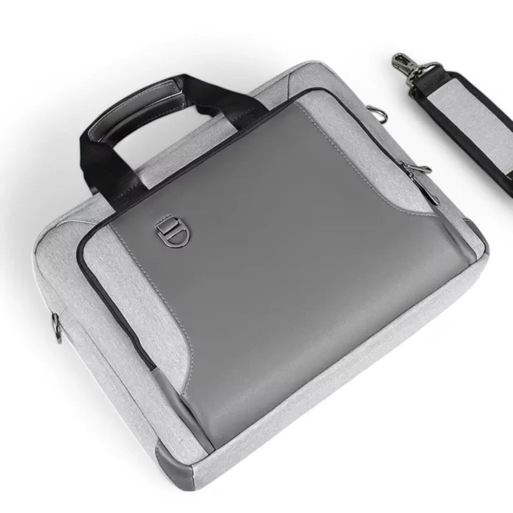 17-inch Women's Laptop Bag – Stylish, Water-Resistant, and Durable